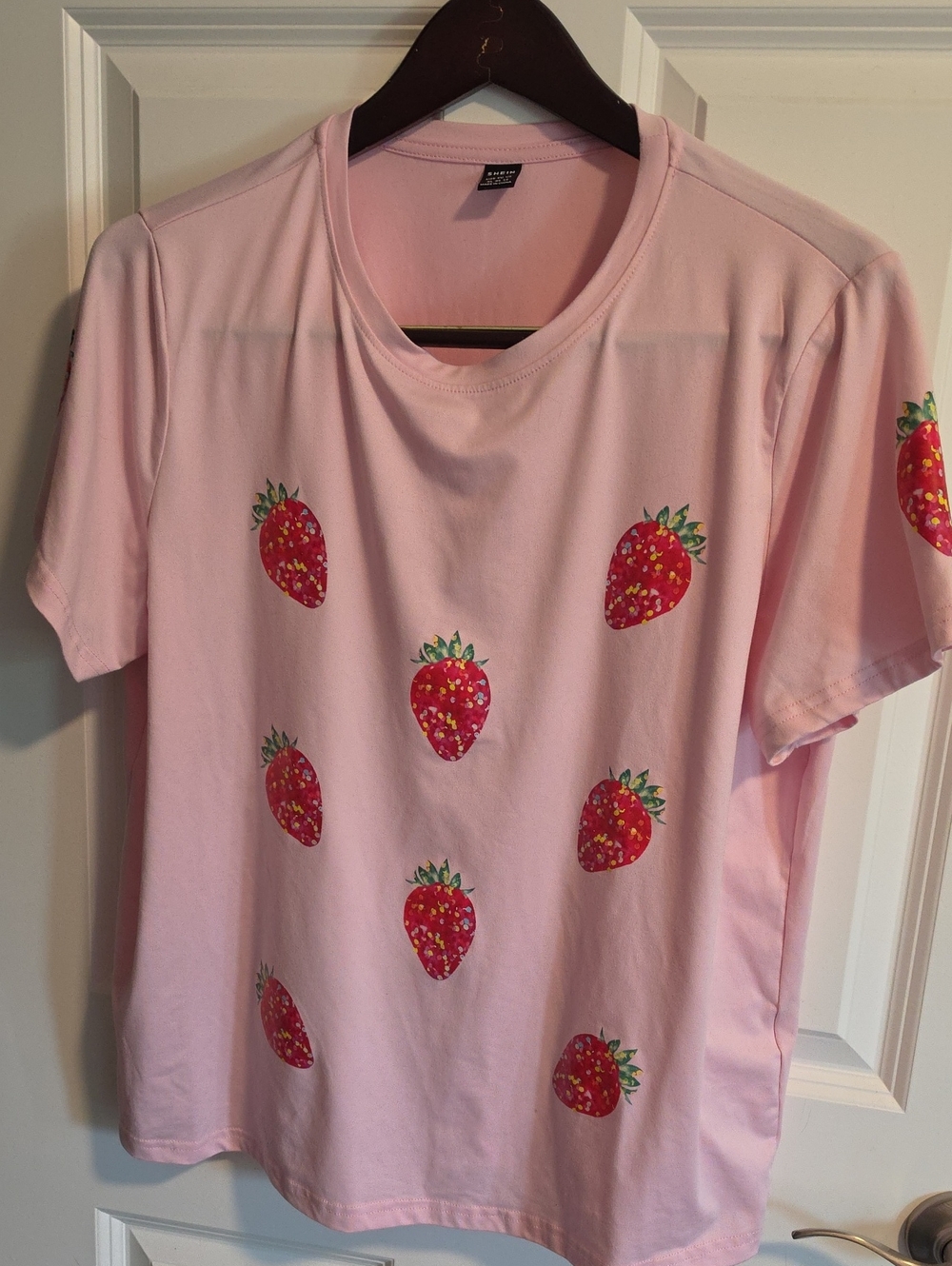 SHEIN Pink Crewneck Tee